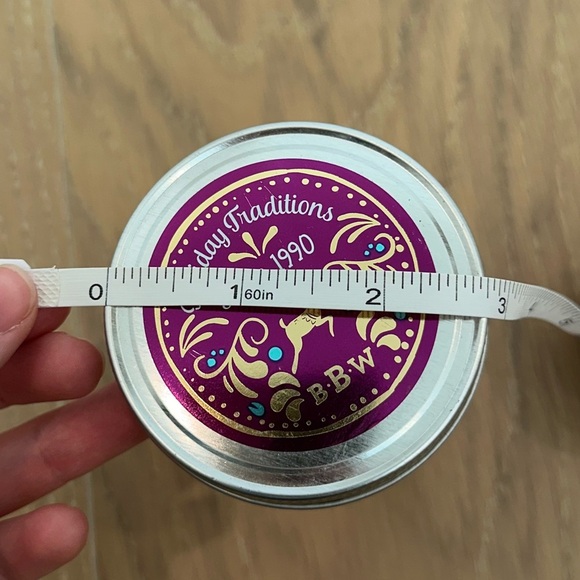 Bath and Body Works Twisted Peppermint 1 wick Candle Pink Winter Holiday Vanilla - Picture 7 of 8